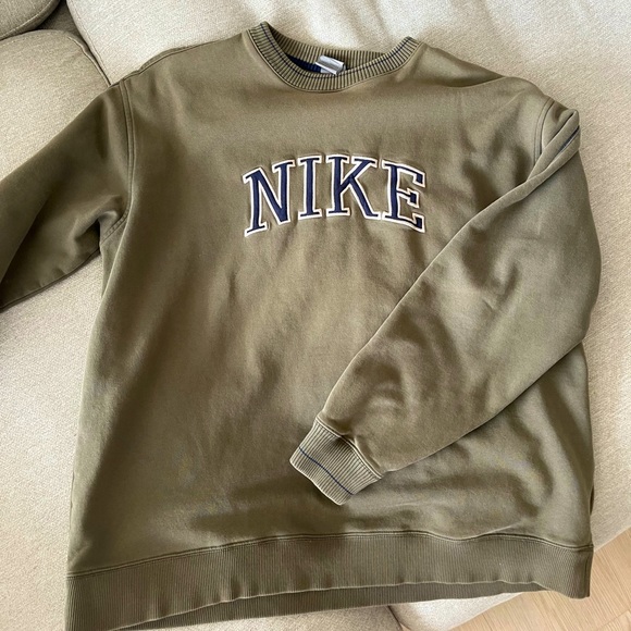 Vintage nike crewneck - Picture 1 of 2